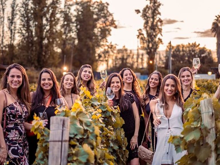 gallery breathe tuscany group vineyard toast